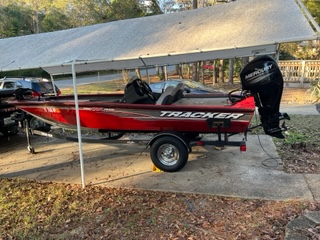 Fishing boats For Sale in Pensacola, Florida by owner | 2016 Tracker 175 TXW